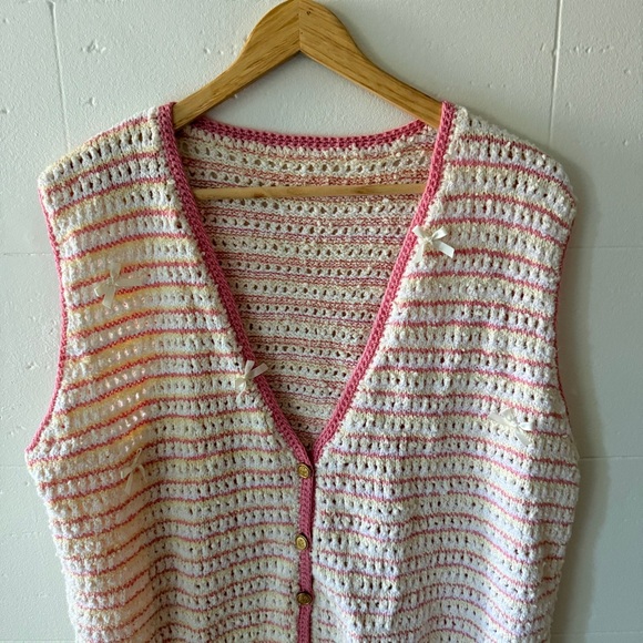 Handmade Knit Button-Up Vest with Bows - Picture 2 of 10